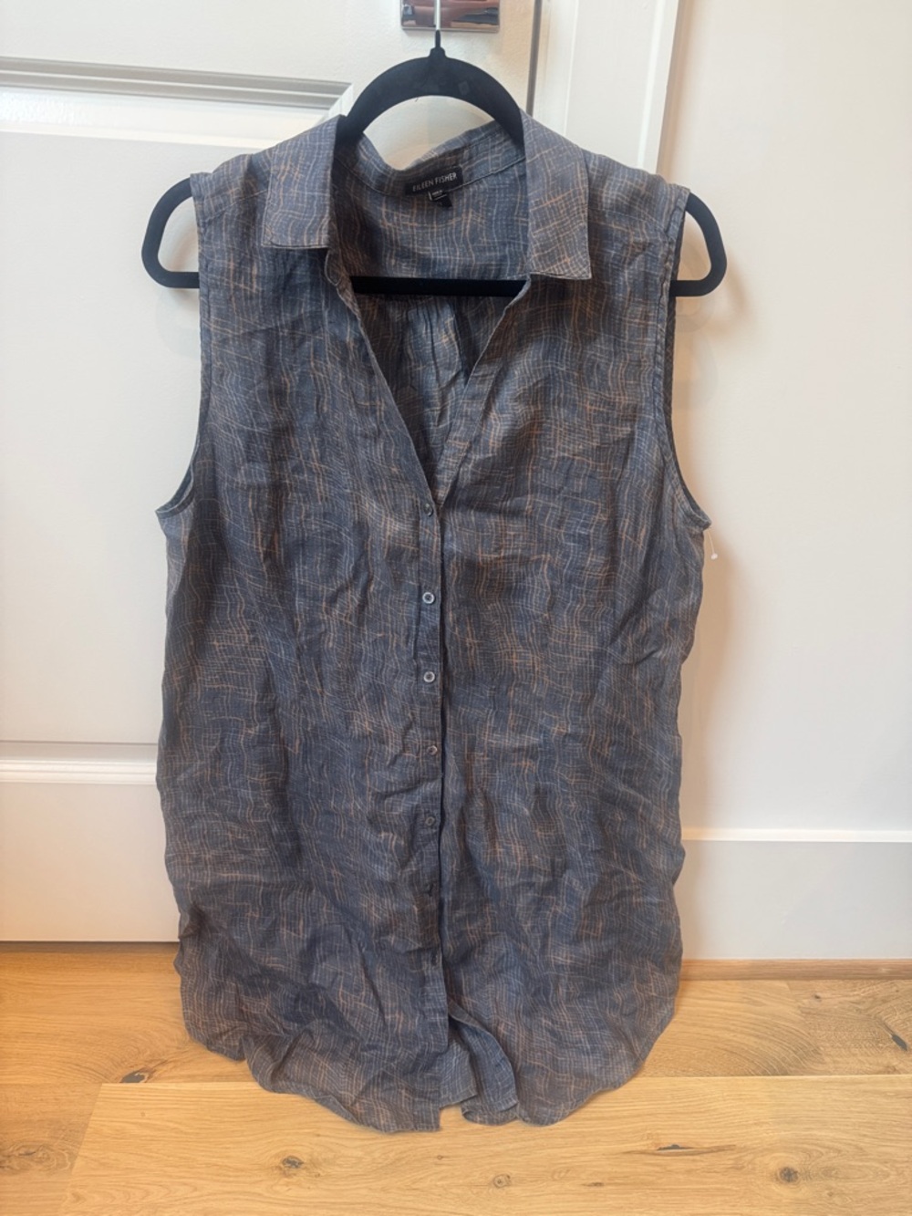 Eileen Fisher Gray Sleeveless Button-Front Linen Top Illusion Printed Ramie - Picture 2 of 6
